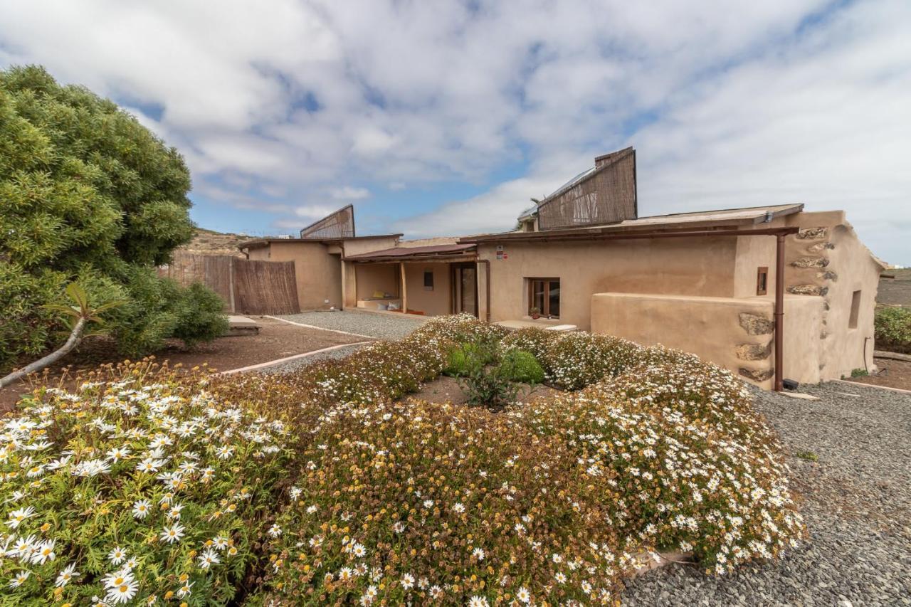 Flatguest Charming House + Pool + Terrace + Views Villa Santa Maria de Guia de Gran Canaria Exterior photo